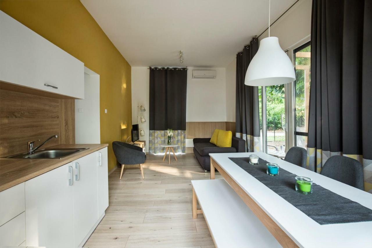Barack Thermal & Natura Apartments Tiszakécske المظهر الخارجي الصورة